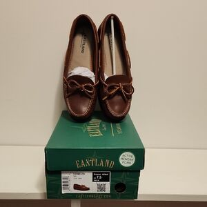 Eastland Yarmouth Women's Tan Leather Loafers
